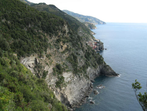 Trail from Monterosso al Mare to Vernazza Italy